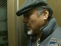 赤毛の穴の肛門からジェナの揚げボーイフレ ...