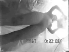 赤ちゃんは彼の手でオルガスムに人に日焼け ...